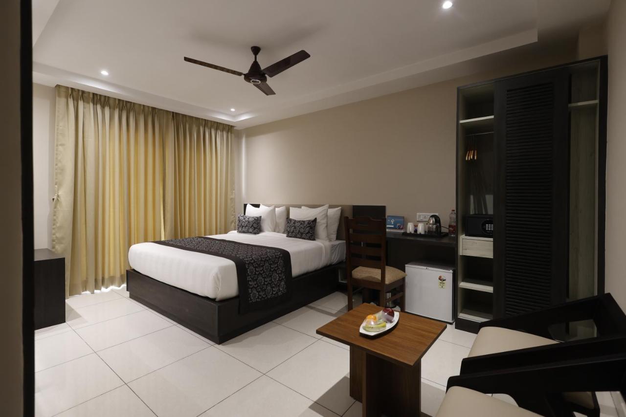 Pride Biznotel Canopus, Digha Digha  Exterior photo